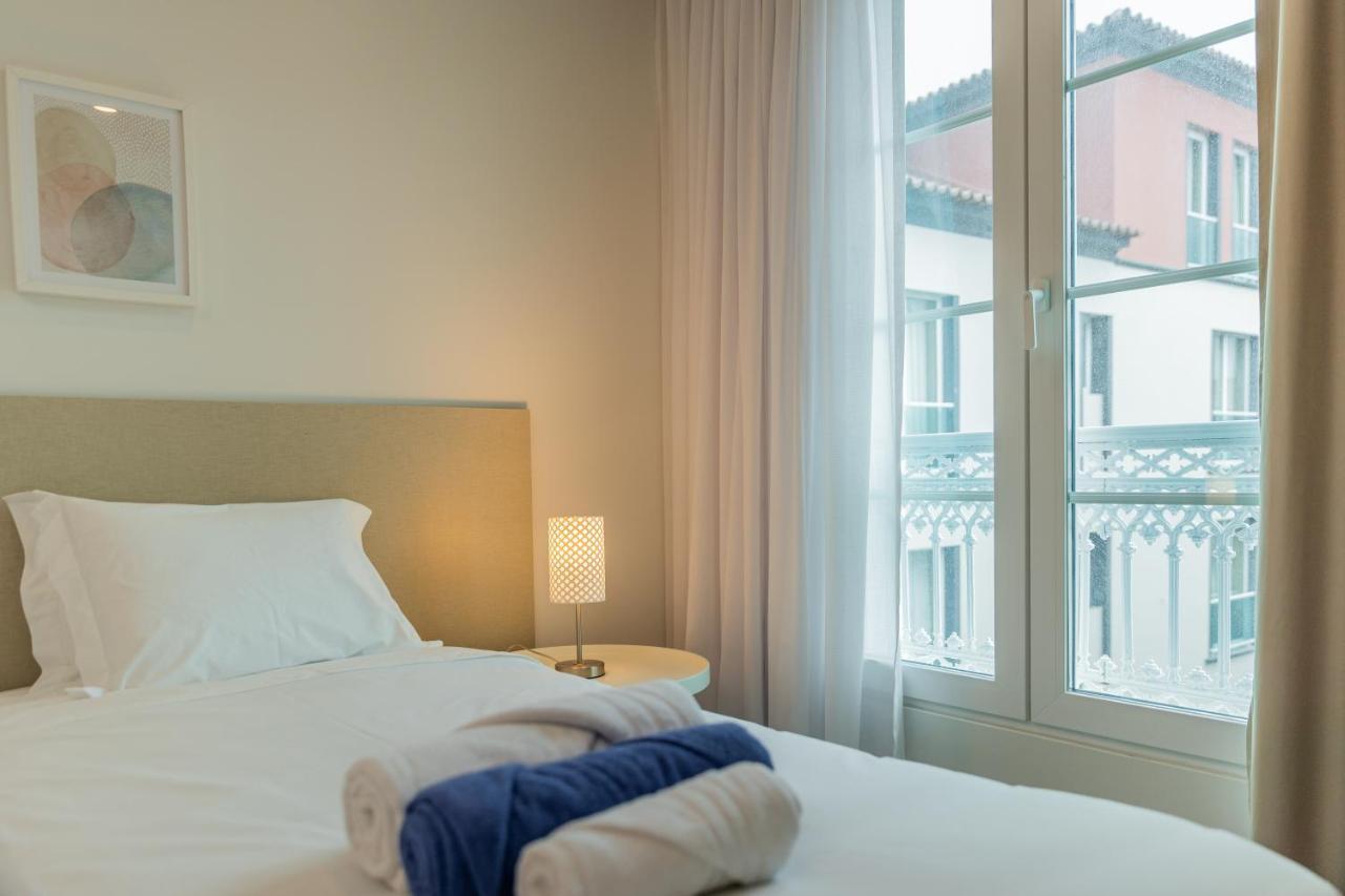Downtown Pdl Premium Apartment